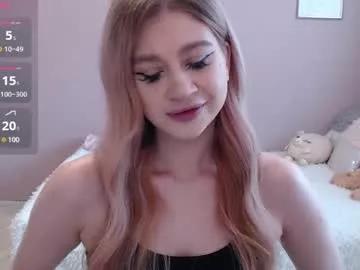 Girls: Stay up-to-date with the latest immersive cam streams gallery and try the most sensual entertainers flaunt their aroused bushes and steaming hot physiques as they lay bare and cum.