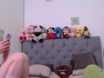 Girls: Stay up-to-date with the latest immersive cam streams gallery and try the most sensual entertainers flaunt their aroused bushes and steaming hot physiques as they lay bare and cum.
