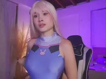 Girls: Stay up-to-date with the latest immersive cam streams gallery and try the most sensual entertainers flaunt their aroused bushes and steaming hot physiques as they lay bare and cum.