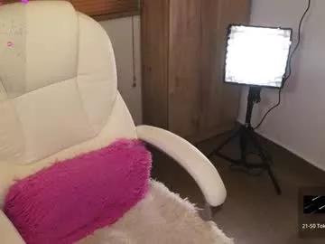 Girls: Stay up-to-date with the latest immersive cam streams gallery and try the most sensual entertainers flaunt their aroused bushes and steaming hot physiques as they lay bare and cum.