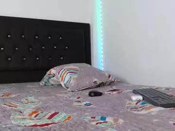 Girls: Stay up-to-date with the latest immersive cam streams gallery and try the most sensual entertainers flaunt their aroused bushes and steaming hot physiques as they lay bare and cum.