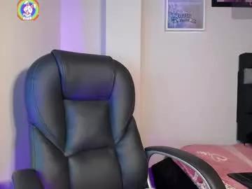 Girls: Stay up-to-date with the latest immersive cam streams gallery and try the most sensual entertainers flaunt their aroused bushes and steaming hot physiques as they lay bare and cum.