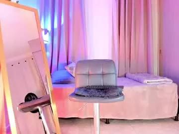 Girls: Stay up-to-date with the latest immersive cam streams gallery and try the most sensual entertainers flaunt their aroused bushes and steaming hot physiques as they lay bare and cum.