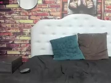 Girls: Stay up-to-date with the latest immersive cam streams gallery and try the most sensual entertainers flaunt their aroused bushes and steaming hot physiques as they lay bare and cum.