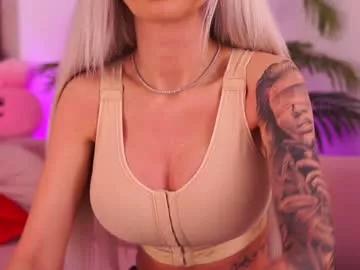 Girls: Stay up-to-date with the latest immersive cam streams gallery and try the most sensual entertainers flaunt their aroused bushes and steaming hot physiques as they lay bare and cum.