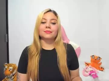 Girls: Stay up-to-date with the latest immersive cam streams gallery and try the most sensual entertainers flaunt their aroused bushes and steaming hot physiques as they lay bare and cum.