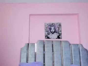 Girls: Stay up-to-date with the latest immersive cam streams gallery and try the most sensual entertainers flaunt their aroused bushes and steaming hot physiques as they lay bare and cum.