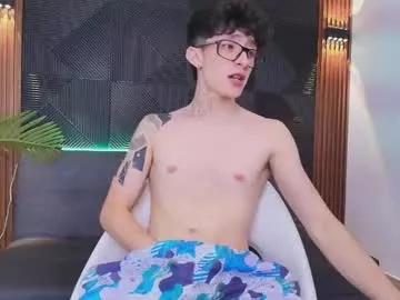 troy_rouge from Chaturbate is Freechat