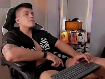 Girls: Stay up-to-date with the latest immersive cam streams gallery and try the most sensual entertainers flaunt their aroused bushes and steaming hot physiques as they lay bare and cum.