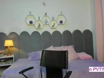 Girls: Stay up-to-date with the latest immersive cam streams gallery and try the most sensual entertainers flaunt their aroused bushes and steaming hot physiques as they lay bare and cum.