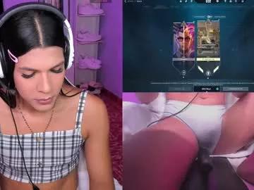 Girls: Stay up-to-date with the latest immersive cam streams gallery and try the most sensual entertainers flaunt their aroused bushes and steaming hot physiques as they lay bare and cum.