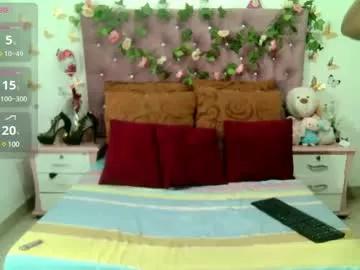Girls: Stay up-to-date with the latest immersive cam streams gallery and try the most sensual entertainers flaunt their aroused bushes and steaming hot physiques as they lay bare and cum.