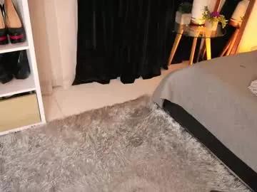 Girls: Stay up-to-date with the latest immersive cam streams gallery and try the most sensual entertainers flaunt their aroused bushes and steaming hot physiques as they lay bare and cum.