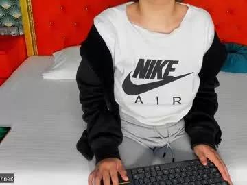 Girls: Stay up-to-date with the latest immersive cam streams gallery and try the most sensual entertainers flaunt their aroused bushes and steaming hot physiques as they lay bare and cum.
