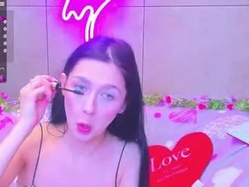 Girls: Stay up-to-date with the latest immersive cam streams gallery and try the most sensual entertainers flaunt their aroused bushes and steaming hot physiques as they lay bare and cum.