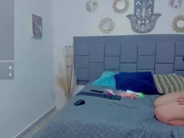 Girls: Stay up-to-date with the latest immersive cam streams gallery and try the most sensual entertainers flaunt their aroused bushes and steaming hot physiques as they lay bare and cum.