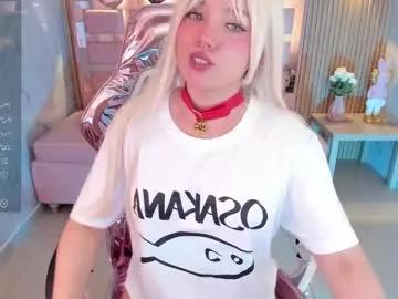 Girls: Stay up-to-date with the latest immersive cam streams gallery and try the most sensual entertainers flaunt their aroused bushes and steaming hot physiques as they lay bare and cum.