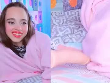 Girls: Stay up-to-date with the latest immersive cam streams gallery and try the most sensual entertainers flaunt their aroused bushes and steaming hot physiques as they lay bare and cum.