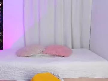 Girls: Stay up-to-date with the latest immersive cam streams gallery and try the most sensual entertainers flaunt their aroused bushes and steaming hot physiques as they lay bare and cum.