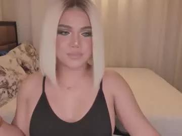 Girls: Stay up-to-date with the latest immersive cam streams gallery and try the most sensual entertainers flaunt their aroused bushes and steaming hot physiques as they lay bare and cum.
