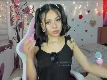 Girls: Stay up-to-date with the latest immersive cam streams gallery and try the most sensual entertainers flaunt their aroused bushes and steaming hot physiques as they lay bare and cum.