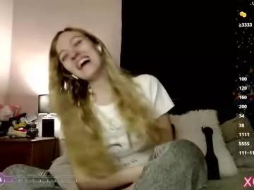 xelliee_rosex from Chaturbate is Freechat
