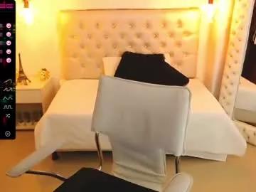 Girls: Stay up-to-date with the latest immersive cam streams gallery and try the most sensual entertainers flaunt their aroused bushes and steaming hot physiques as they lay bare and cum.