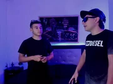 xxhoty0ung_boysxx from Chaturbate is Freechat