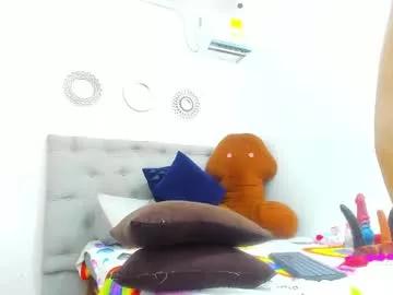 Girls: Stay up-to-date with the latest immersive cam streams gallery and try the most sensual entertainers flaunt their aroused bushes and steaming hot physiques as they lay bare and cum.