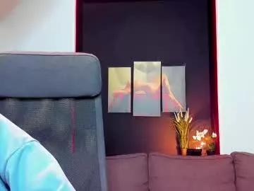 Girls: Stay up-to-date with the latest immersive cam streams gallery and try the most sensual entertainers flaunt their aroused bushes and steaming hot physiques as they lay bare and cum.
