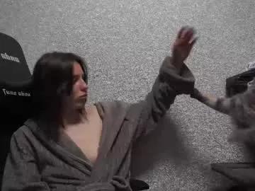 Girls: Stay up-to-date with the latest immersive cam streams gallery and try the most sensual entertainers flaunt their aroused bushes and steaming hot physiques as they lay bare and cum.