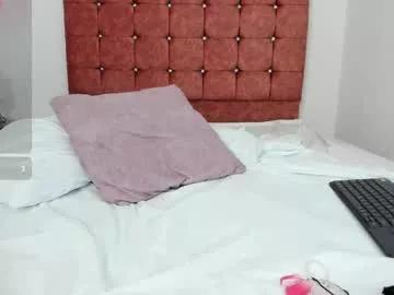 Girls: Stay up-to-date with the latest immersive cam streams gallery and try the most sensual entertainers flaunt their aroused bushes and steaming hot physiques as they lay bare and cum.