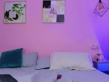Girls: Stay up-to-date with the latest immersive cam streams gallery and try the most sensual entertainers flaunt their aroused bushes and steaming hot physiques as they lay bare and cum.