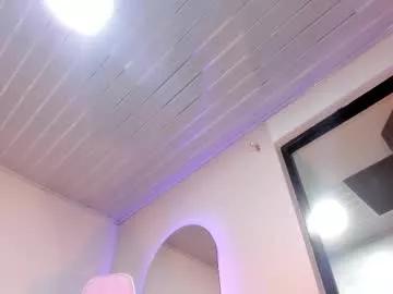 Girls: Stay up-to-date with the latest immersive cam streams gallery and try the most sensual entertainers flaunt their aroused bushes and steaming hot physiques as they lay bare and cum.