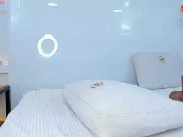 Girls: Stay up-to-date with the latest immersive cam streams gallery and try the most sensual entertainers flaunt their aroused bushes and steaming hot physiques as they lay bare and cum.