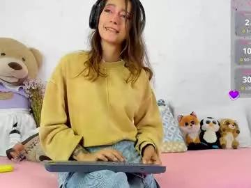 Girls: Stay up-to-date with the latest immersive cam streams gallery and try the most sensual entertainers flaunt their aroused bushes and steaming hot physiques as they lay bare and cum.