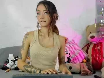 Girls: Stay up-to-date with the latest immersive cam streams gallery and try the most sensual entertainers flaunt their aroused bushes and steaming hot physiques as they lay bare and cum.
