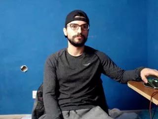 alec_thomson from Flirt4Free is Freechat