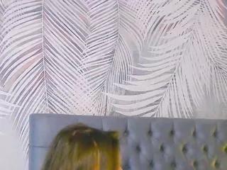 Girls: Stay up-to-date with the latest immersive cam streams gallery and try the most sensual entertainers flaunt their aroused bushes and steaming hot physiques as they lay bare and cum.