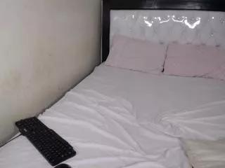angela_boltons from Flirt4Free is Freechat