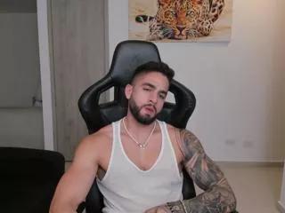 Girls: Stay up-to-date with the latest immersive cam streams gallery and try the most sensual entertainers flaunt their aroused bushes and steaming hot physiques as they lay bare and cum.