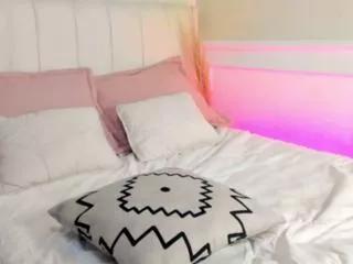 Girls: Stay up-to-date with the latest immersive cam streams gallery and try the most sensual entertainers flaunt their aroused bushes and steaming hot physiques as they lay bare and cum.