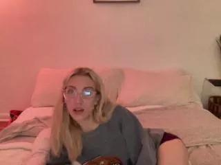 Girls: Stay up-to-date with the latest immersive cam streams gallery and try the most sensual entertainers flaunt their aroused bushes and steaming hot physiques as they lay bare and cum.