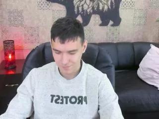 florin_adam from Flirt4Free is Freechat