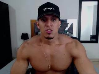 frank_heaven from Flirt4Free is Freechat