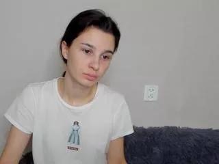 kristine_esme from Flirt4Free is Freechat