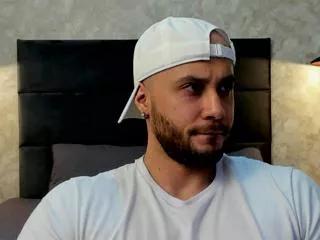 luke_siner from Flirt4Free is Freechat