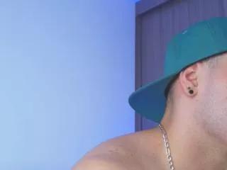 maxwell_dupont from Flirt4Free is Freechat