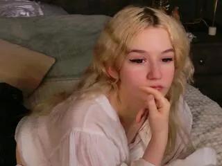 naomi_loys from Flirt4Free is Freechat