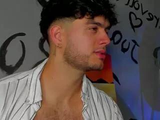 noah_miller from Flirt4Free is Freechat